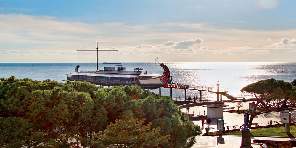 . Отель Золото Азарта. Ялта