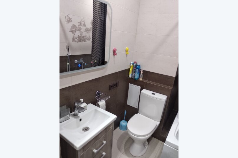 Апартаменты. Квартира в многоквартирном доме Апартаменты у моря. Геленджик