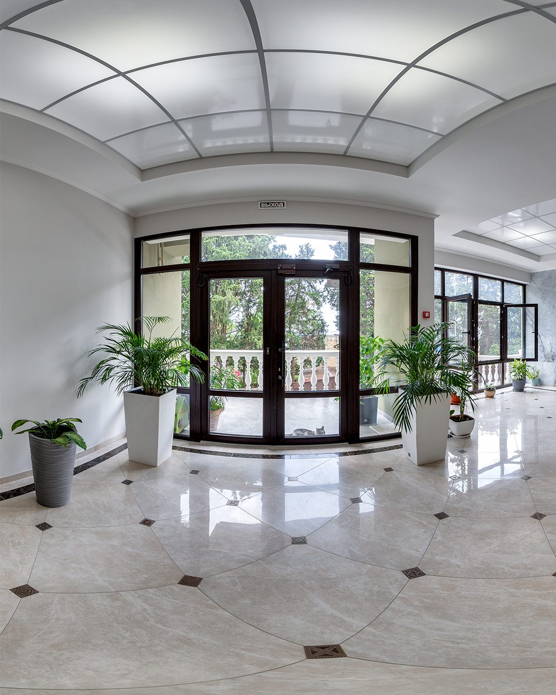 . Квартира в многоквартирном доме Апартамент-студия. Ливадия