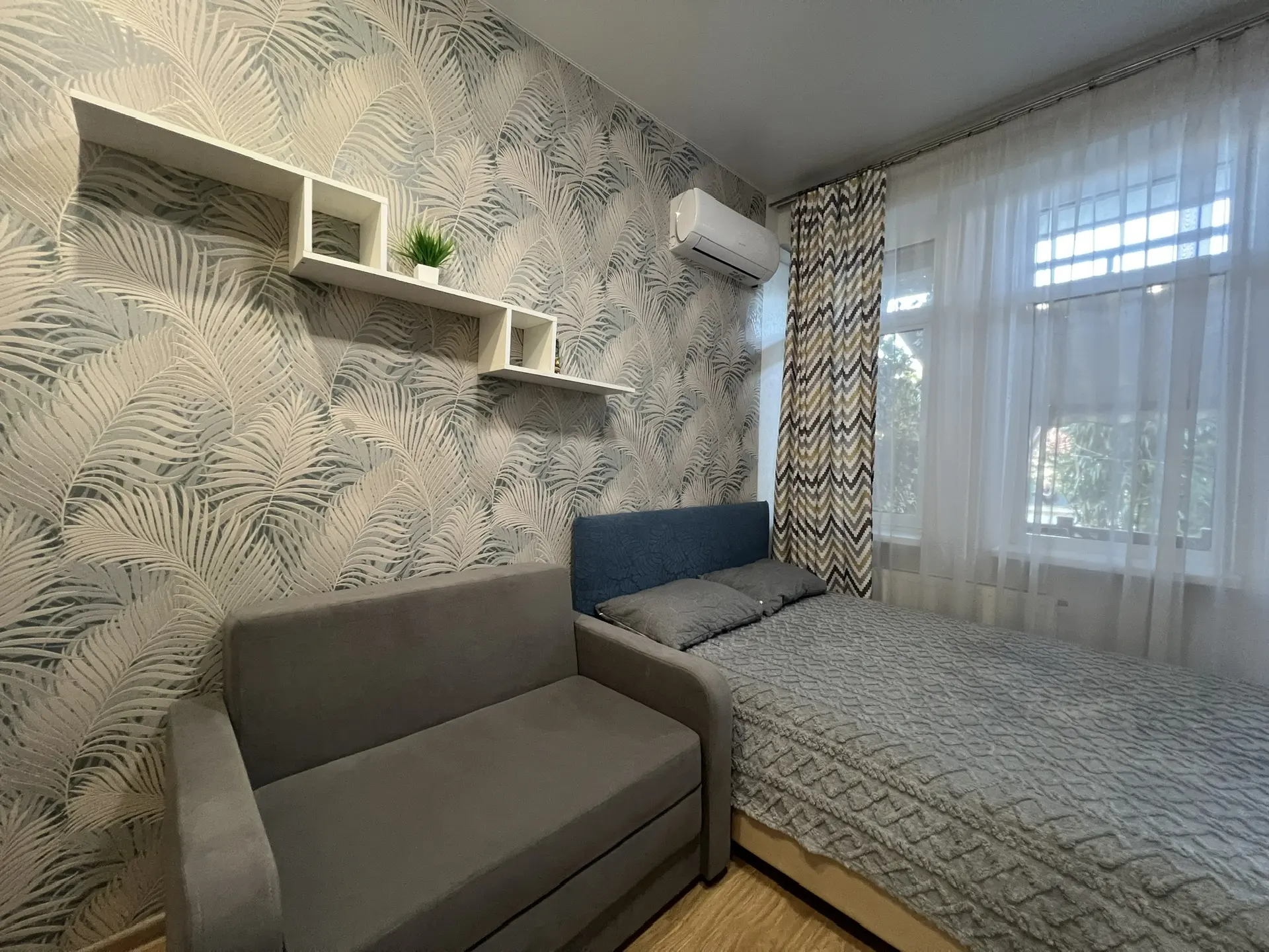 . Квартира в многоквартирном доме Апартамент с терасой на первой береговой. Дагомыс