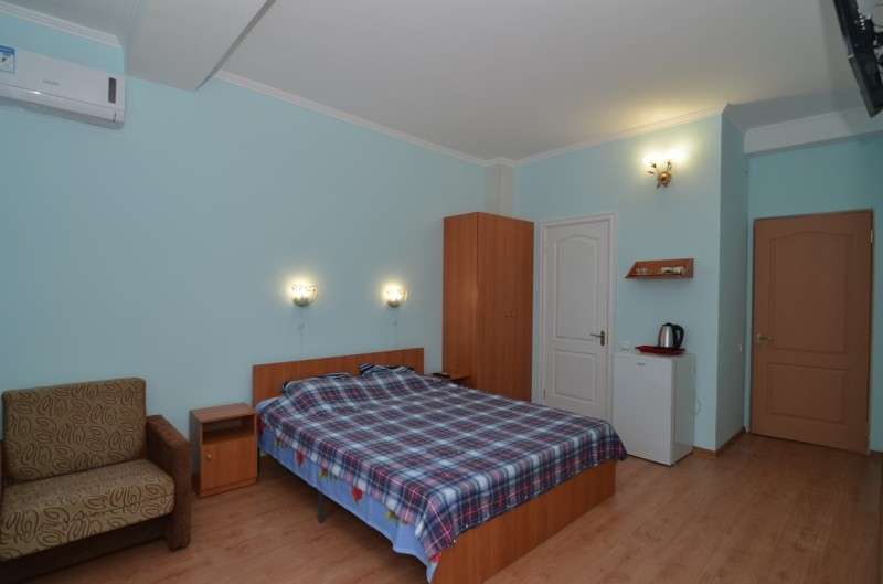 . Гостевой дом «Отель Людмила». Алушта