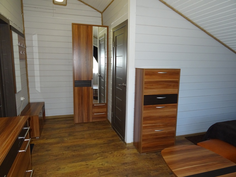 Стандарт 2 этаж (с видом во двор  на горы). Гостевой дом "Золотые пески". Гудаута