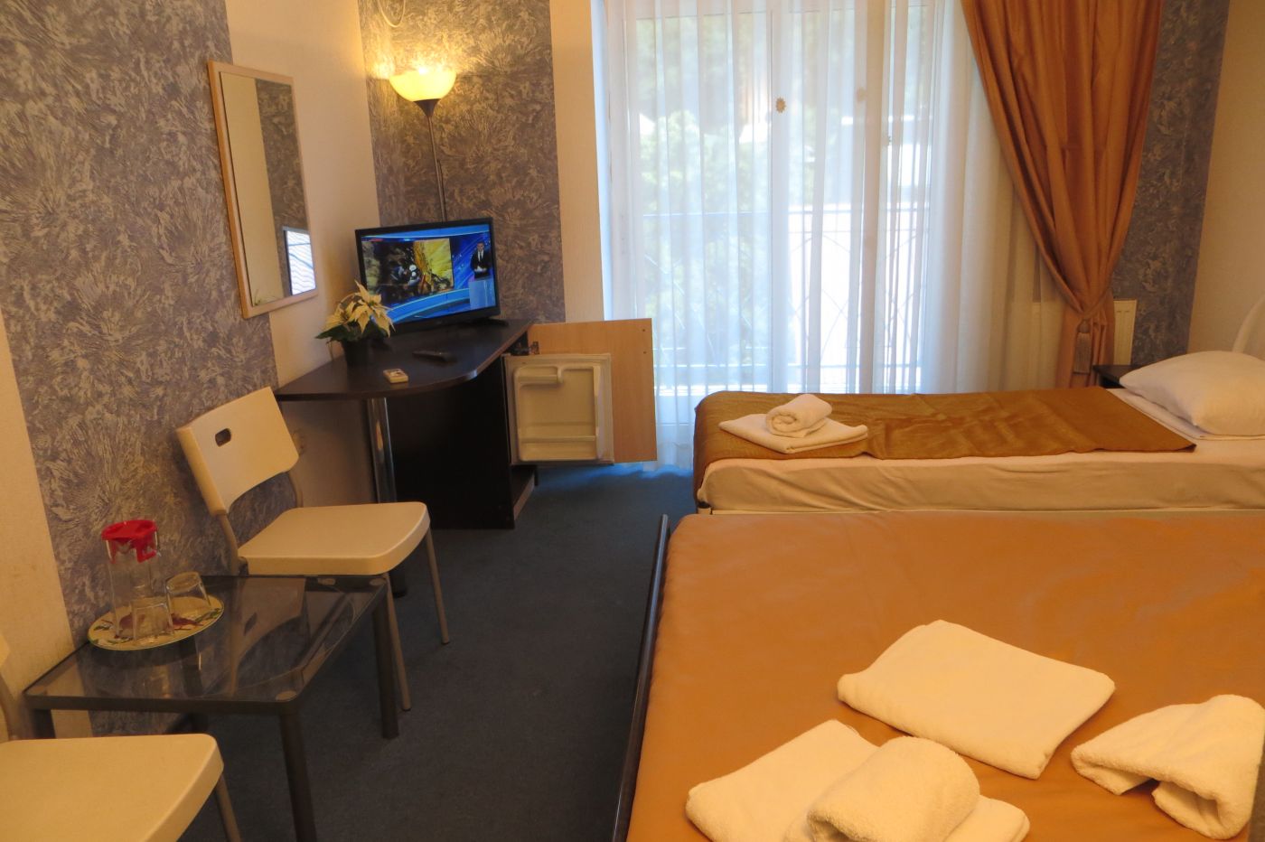 . Гостиница "Парадиз". Ольгинка