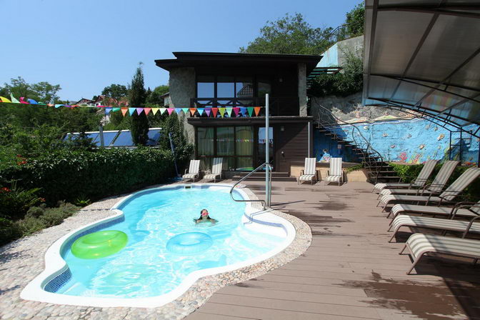 . Частный гостевой дом Монпансье. Ялта