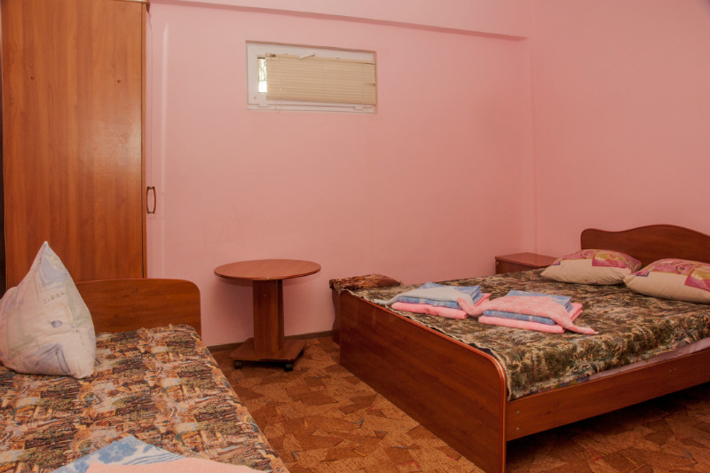 3-х местный номер корпус 2. Гостевой дом "Лидия" - Витязево. Витязево