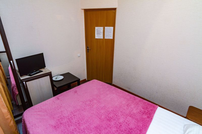 Эконом двухместный. Гостиничный комплекс "Анжелика-Альбатрос". Лоо