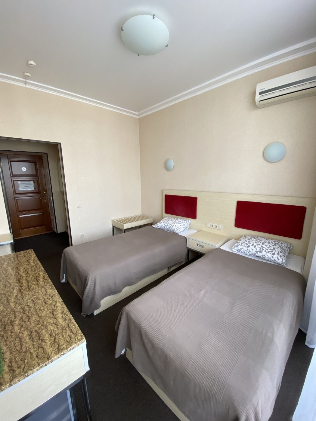 . Отель Апартаменты Волна. Сочи