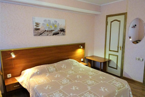 . Квартира в многоквартирном доме 1-комнатная Партизанская 4 кв 3/А . Ялта