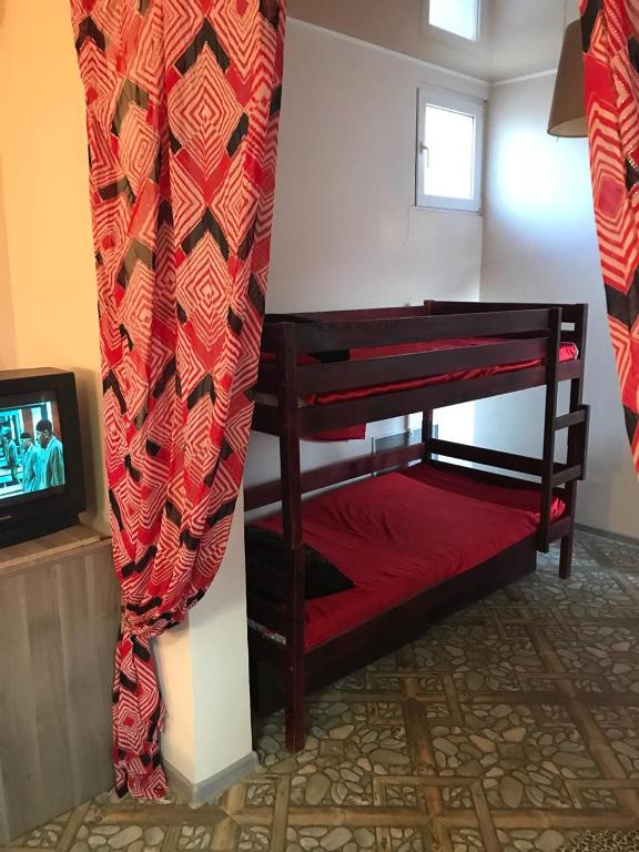 . Гостевой дом Добрый Лев. Сухум