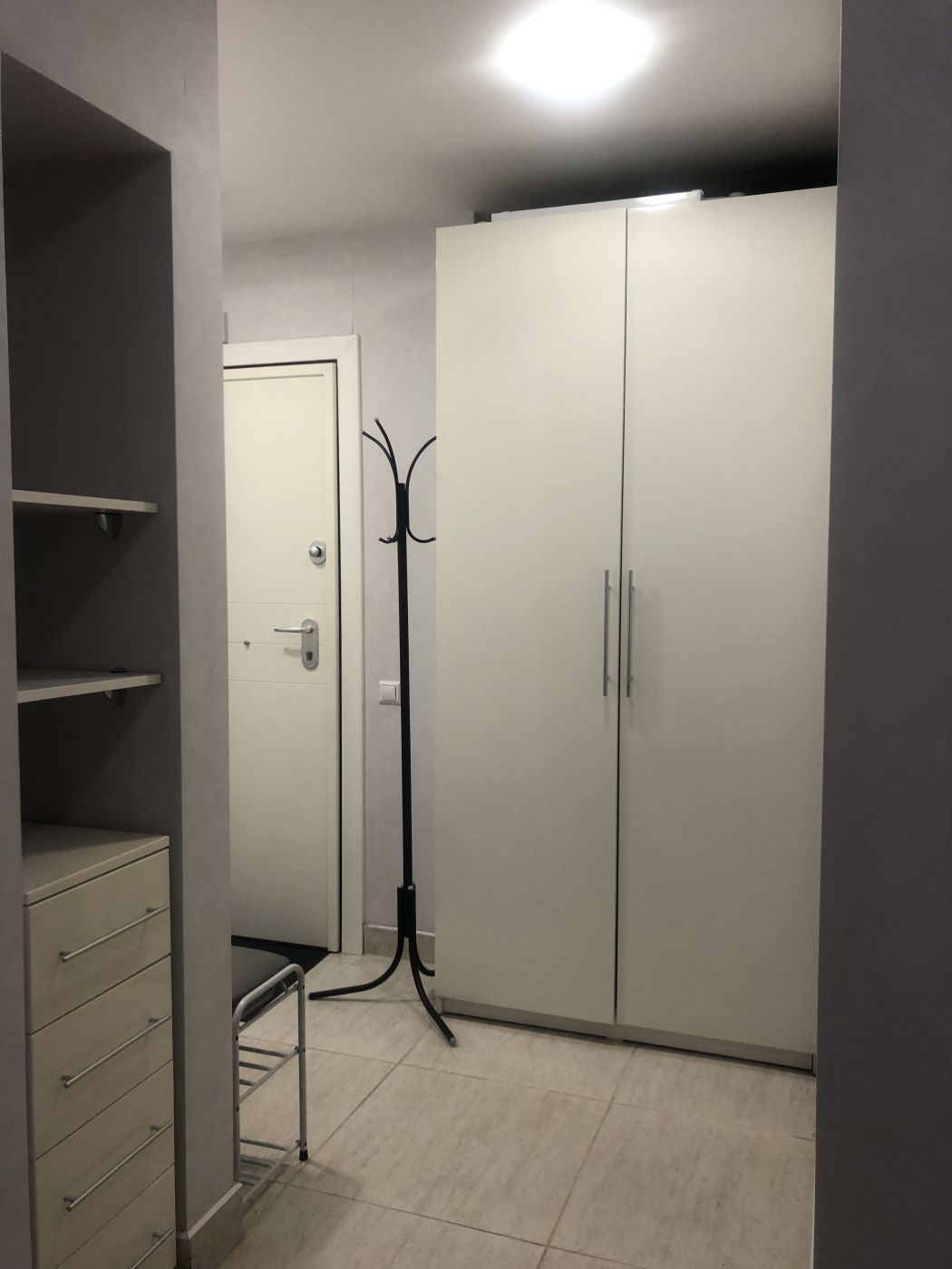 . Квартира в многоквартирном доме Апартаменты . Алушта