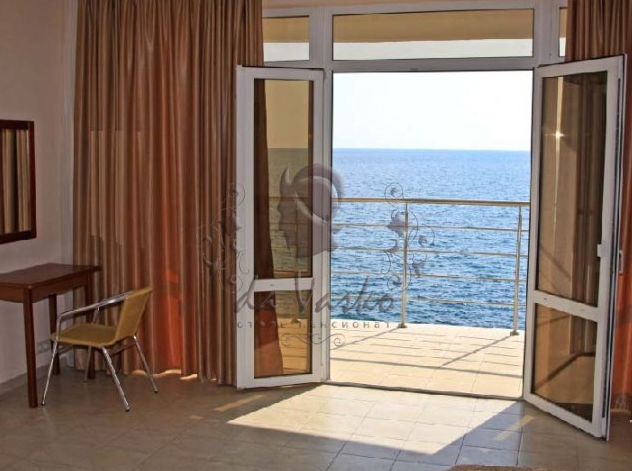 Апартаменты-студия с мини-кухней, однокомнатные. Отель "Da Vasko". Семидворье