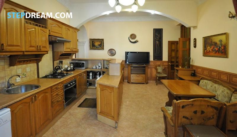 Атаманский дворик. Частный гостевой дом Атаманский дворик. Ялта