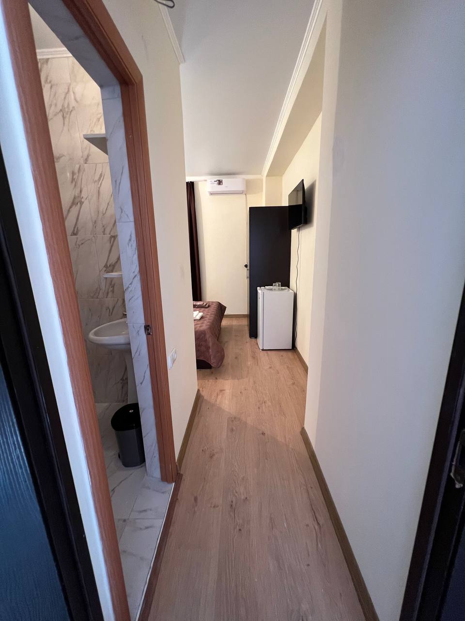 . Гостевой дом Amira. Сухум