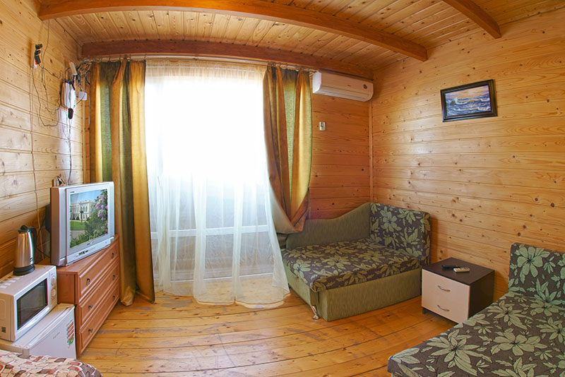 3-местный эконом без балкона. Вилла «Виола». Алушта