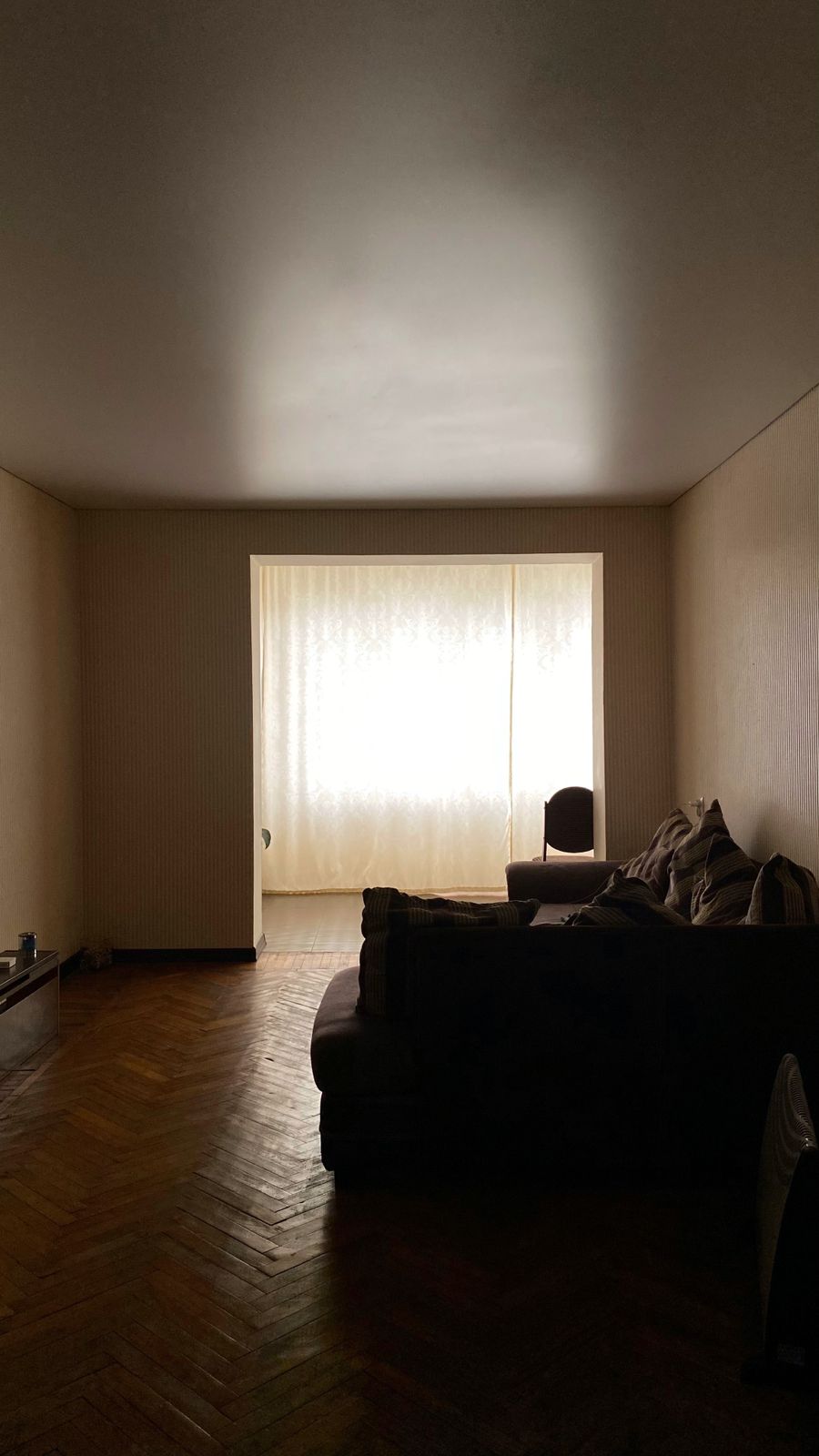 . Двухкомнатная квартира у рынка . Гагра