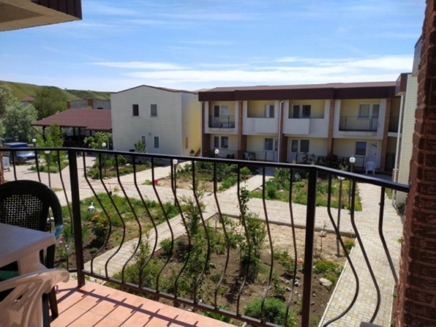 Двухкомнатный номер 4х-6ти местные. Гостевой дом Гостевой дом «Алмарис». Керчь