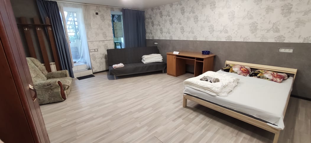 . Частный сектор Лана. Крым - частный сектор