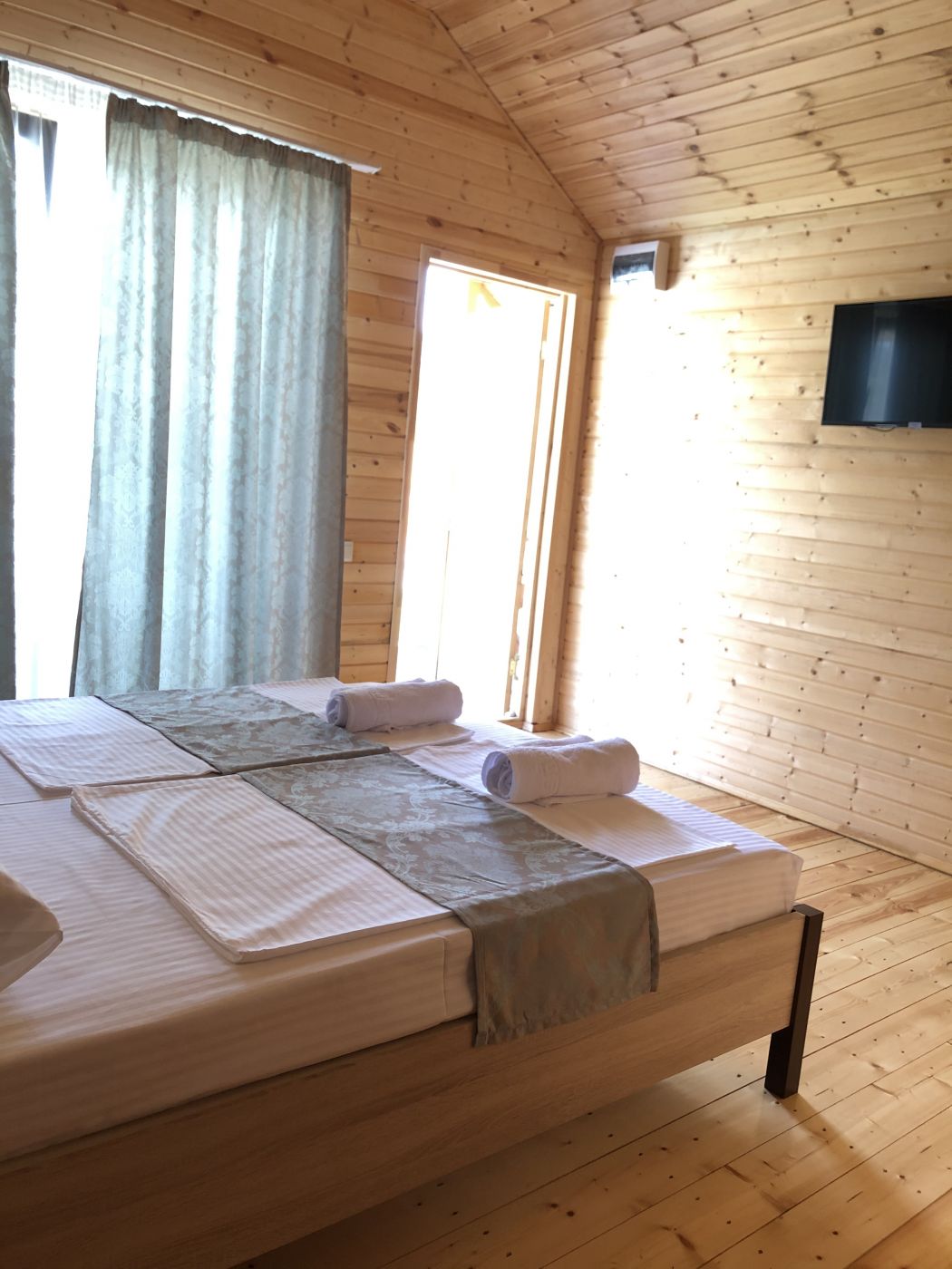 . Гостевой комплекс Шезлонг . Гудаута