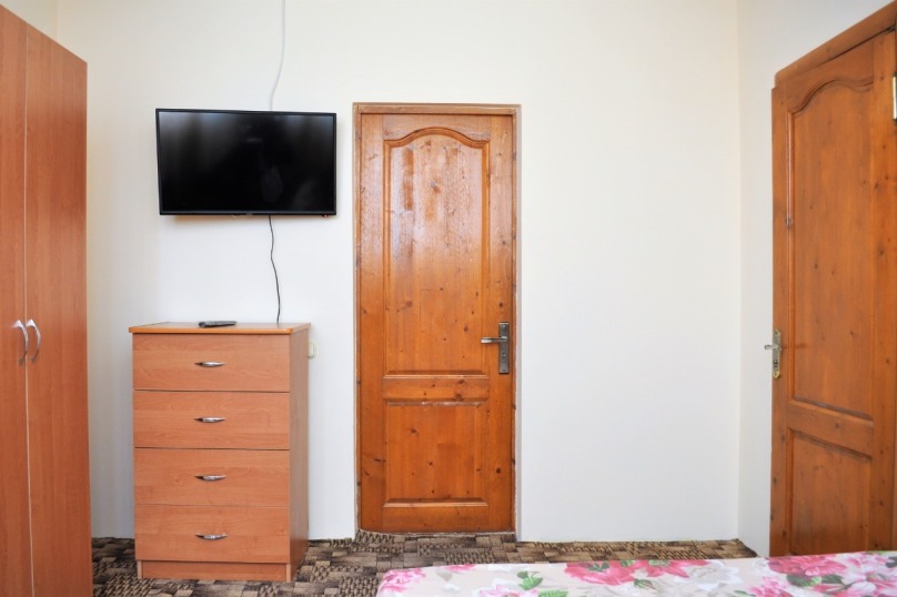 2х.комнатный 4х местный с завтраком август . Гостевой дом У Георгия . Витязево 2х.комнатный 4х местный с завтраком август . Гостевой дом У Георгия . Витязево