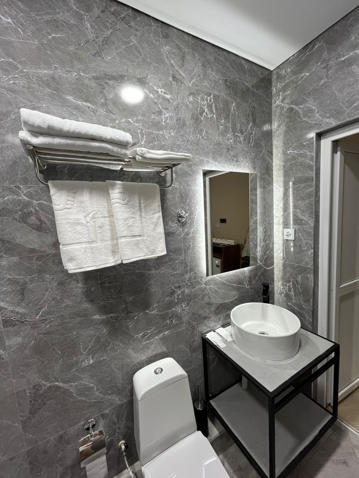 . Гостевой дом GK House. Сухум
