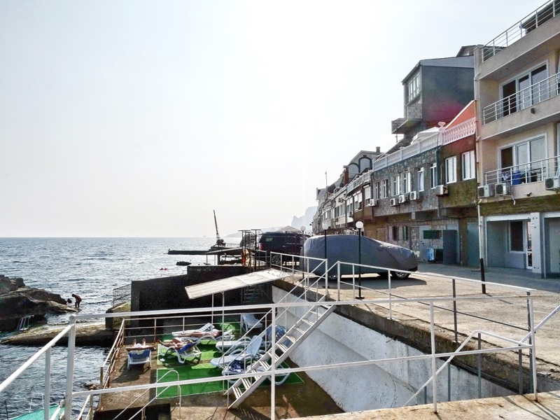 . Эллинг «Юрий». Алупка . Эллинг «Юрий». Алупка