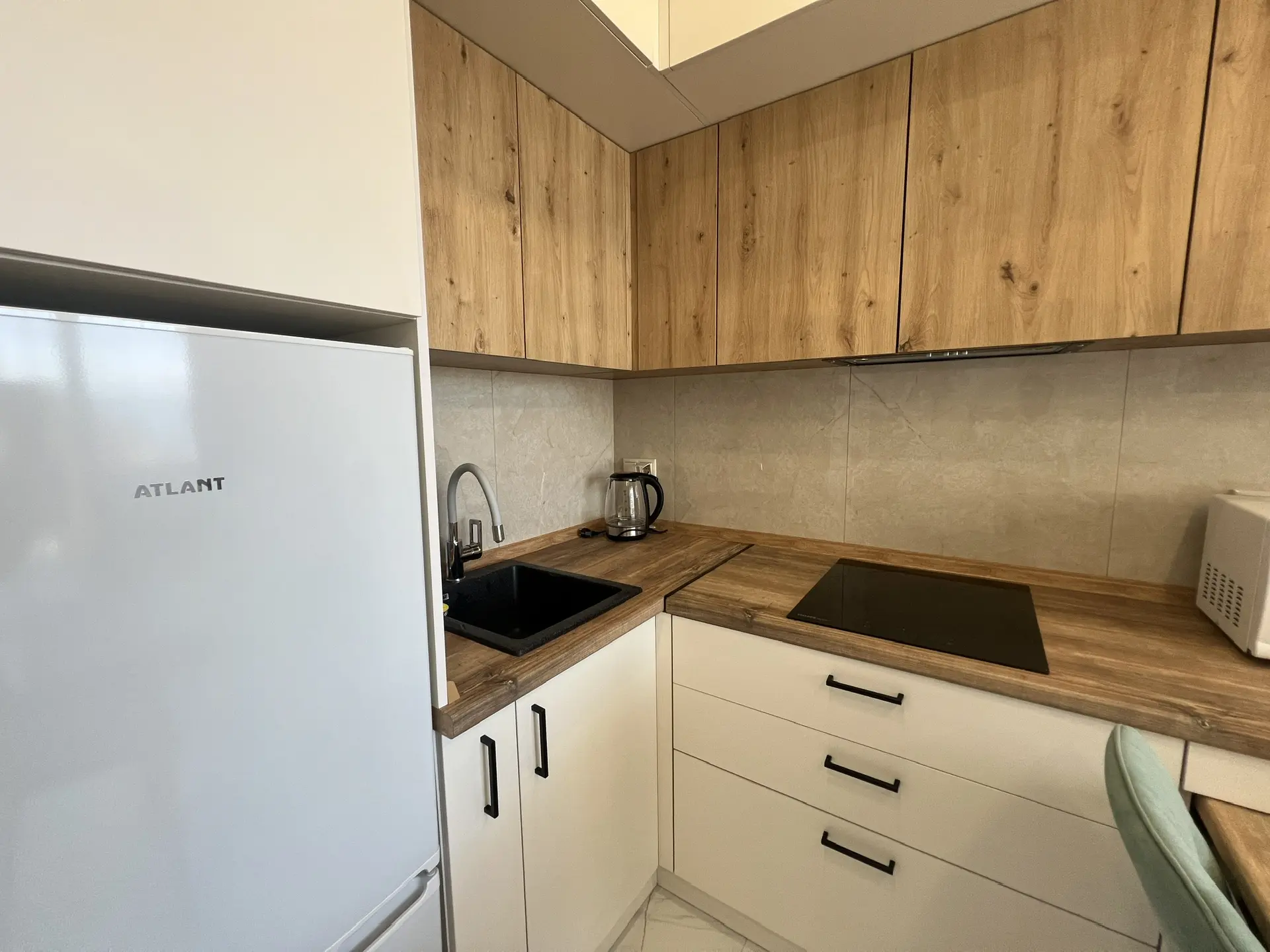 . Квартира в многоквартирном доме Светлая студия на первой береговой линии. Дагомыс