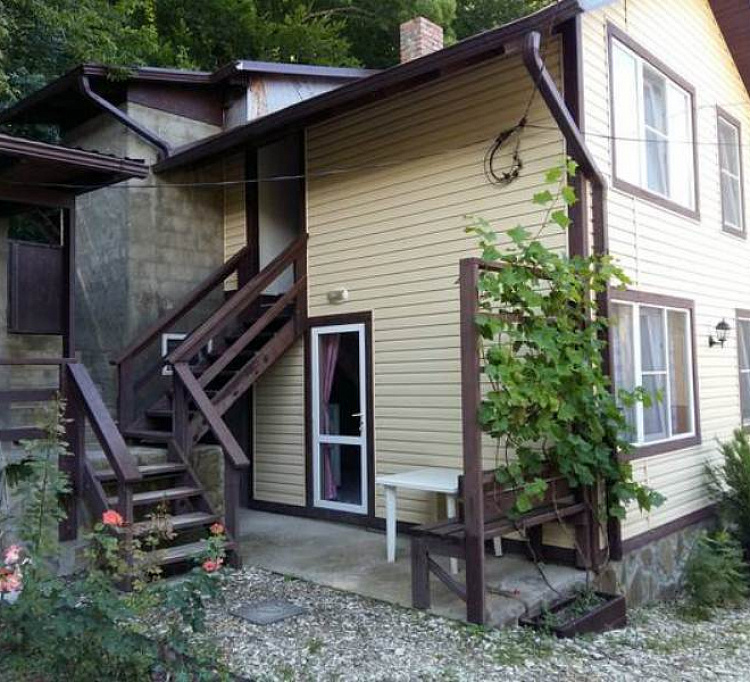 . Гостевой дом "Морской бриз" - Пляхо. Пляхо