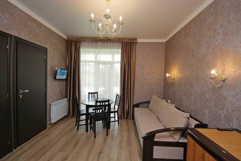 «Семейный» 2-х комнатный 4-х местный. Гостевой дом Rovados. Витязево