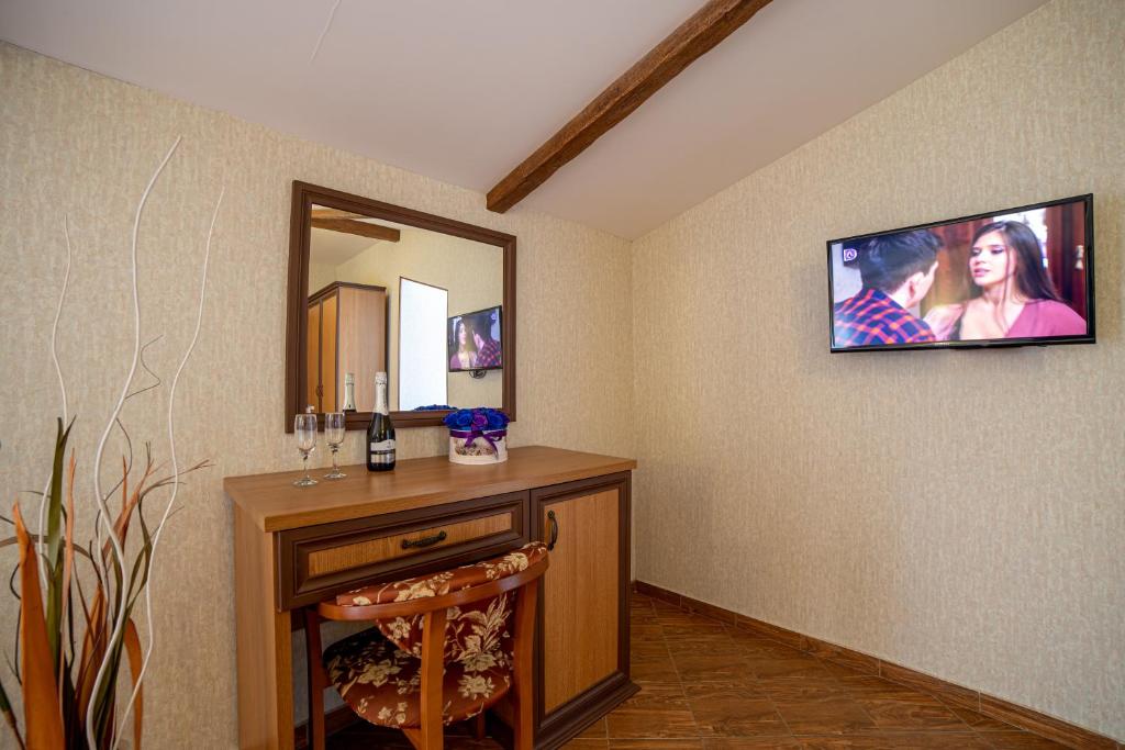 Люкс с 2 спальнями. Отель Атмосфера. Кабардинка