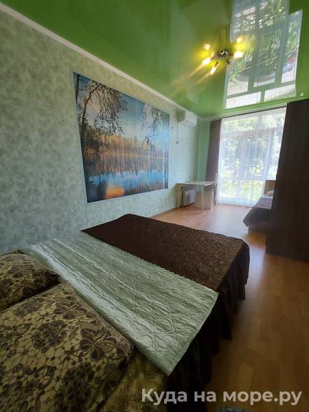 Пятиместный двухкомнатный люкс. Гостевой дом "Нур". Ольгинка Пятиместный двухкомнатный люкс. Гостевой дом "Нур". Ольгинка