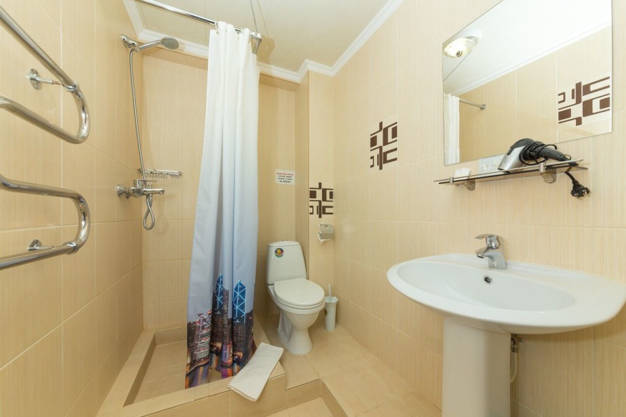 Стандартный 3-х местный. Гостевой дом "Садко" на Астраханской. Анапа