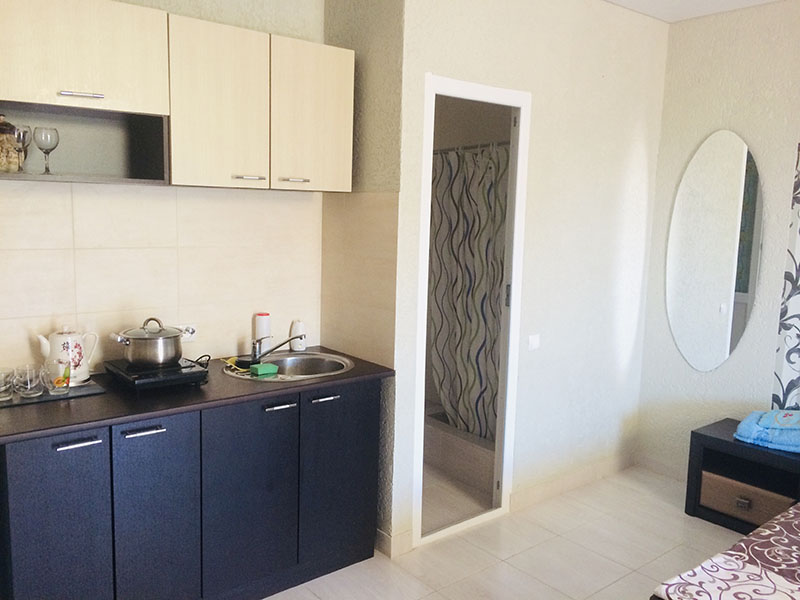 Номер Студио с балконом вид на море. Мини-гостиница "Премьера". Кацивели