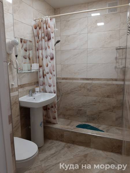 Номер «Бельэтаж». Отель Дача художников. Гагра