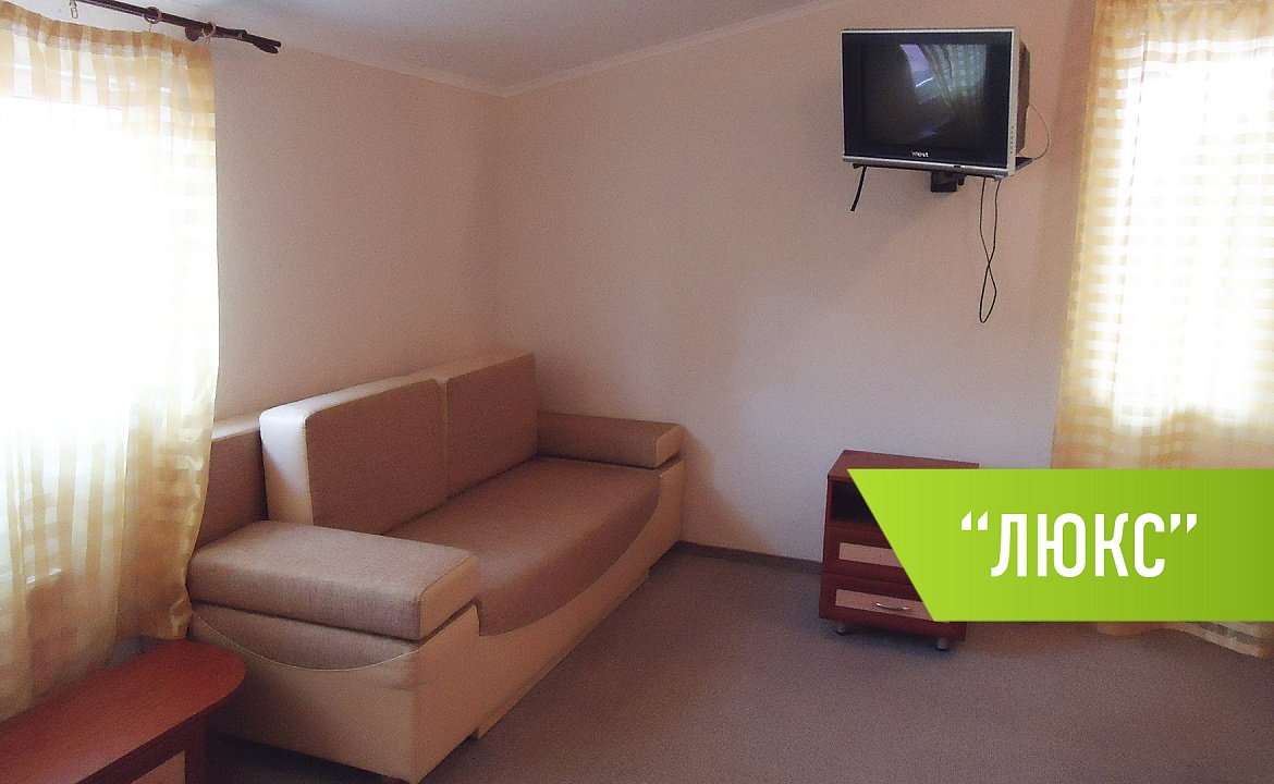 Люкс. Гостиница "Надежда". Малореченское