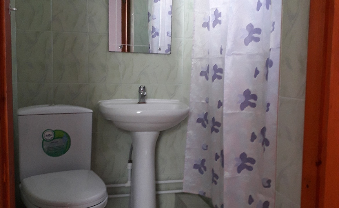 Семейный 5ти местный КОМФОРТ. Гостевой дом МОРЕ с бассейном и баней. Джубга