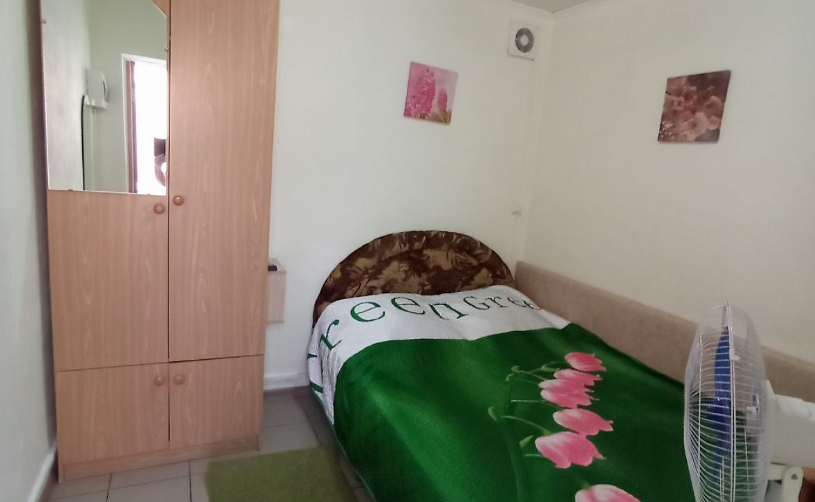 Эконом-1. Гостевой дом "Уютный дворик" на Толстого 42А. Геленджик