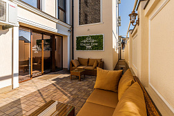 Отель «Южные Ночи»