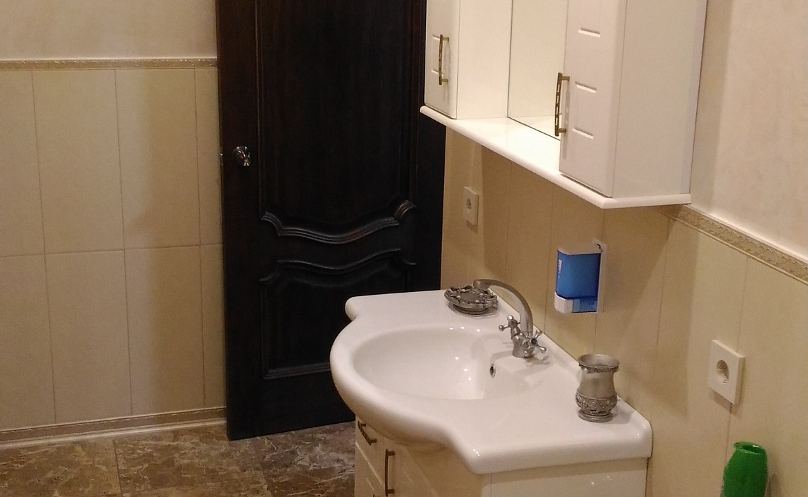 Люкс двухкомнатный. Гостевой дом На Пролетарской. Евпатория