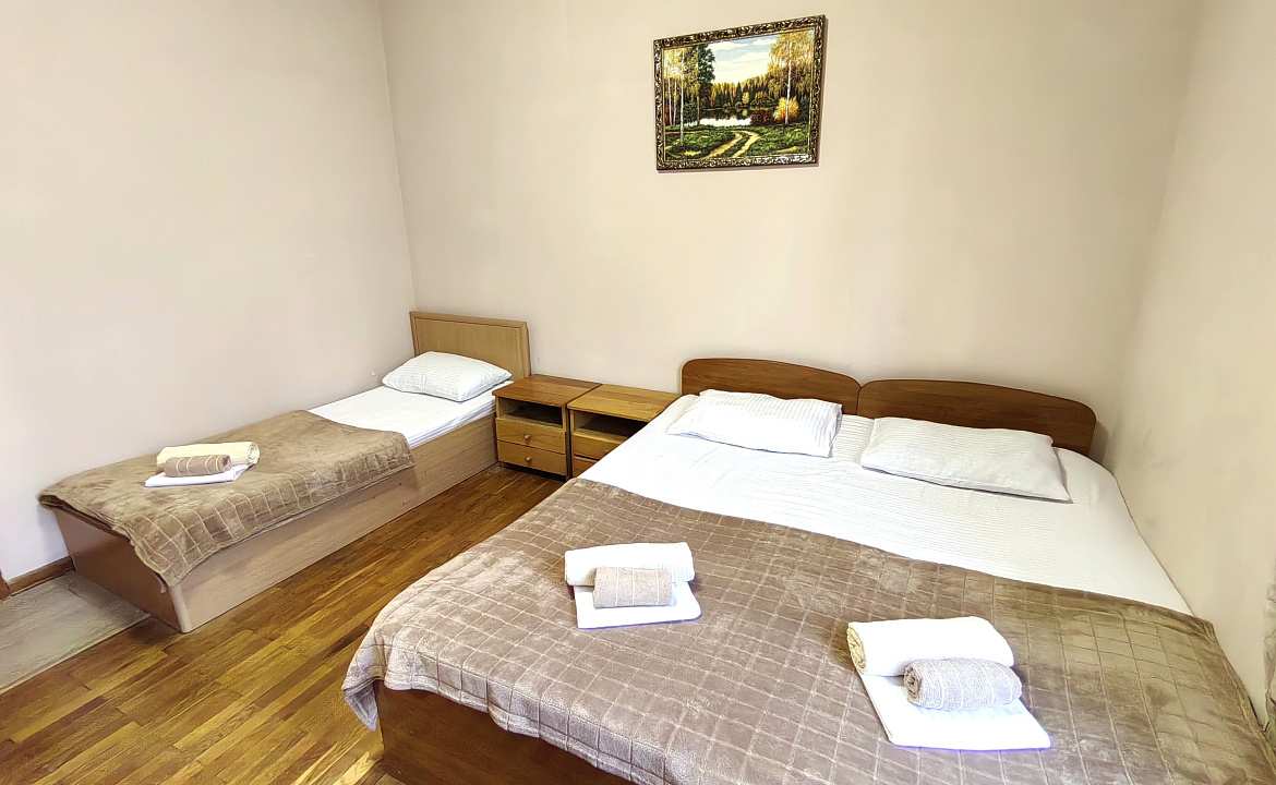 Двухкомнатный номер до 5 гостей. Гостевой дом "Цитрус". Лазаревское