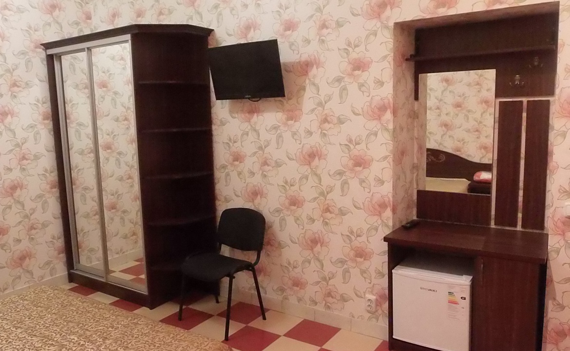 Эконом. Гостиница "УЮТ" - Симферополь. Симферополь