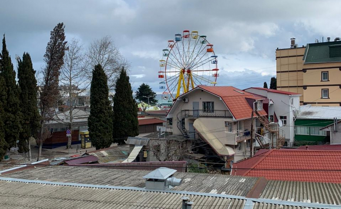 Студия . Гостевой дом Морская волна . Алушта
