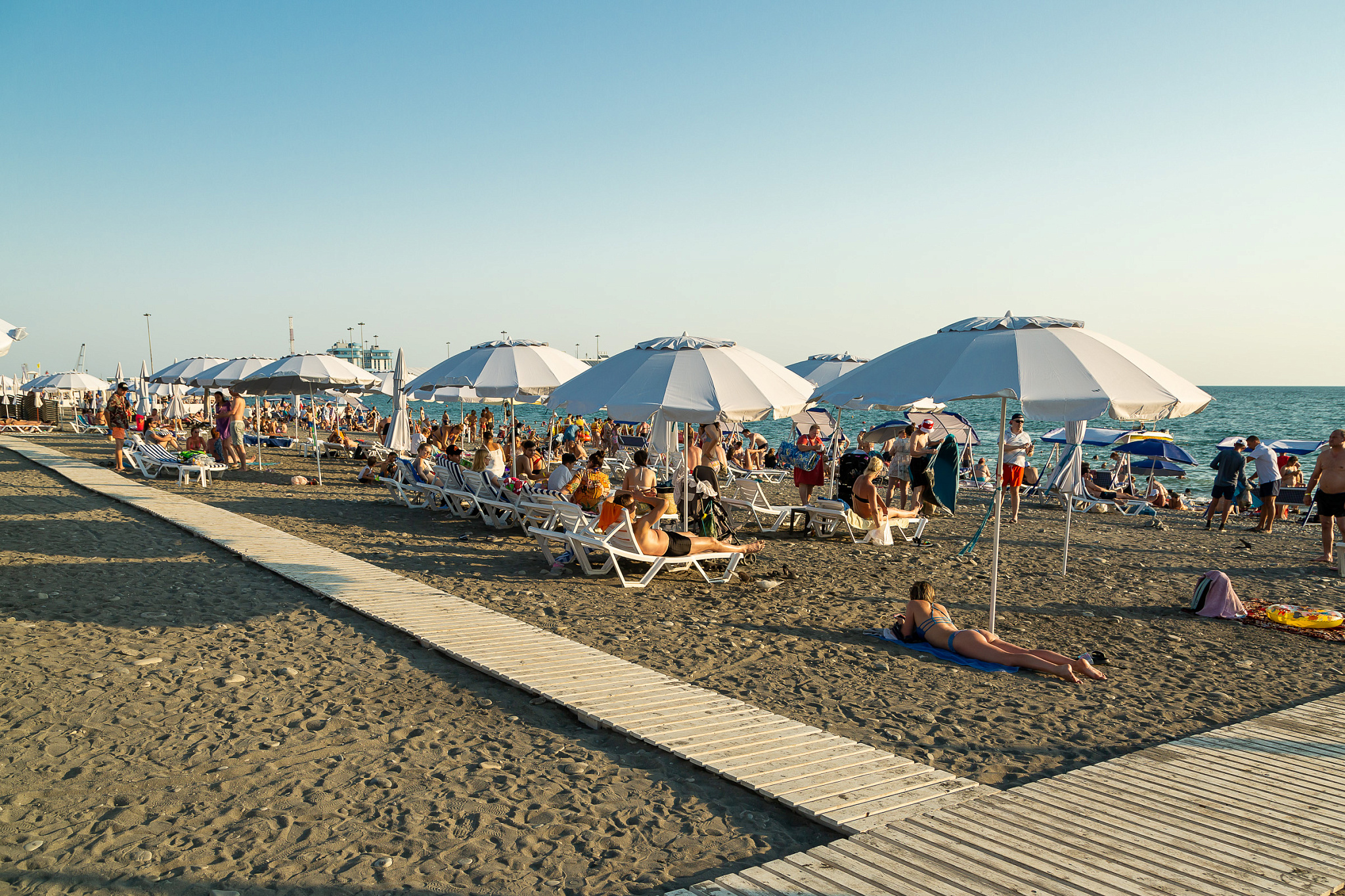 . Уютные Квартиры в центре Сочи рядом с крупнейшим пляжным комплексом Ривьера. Сочи