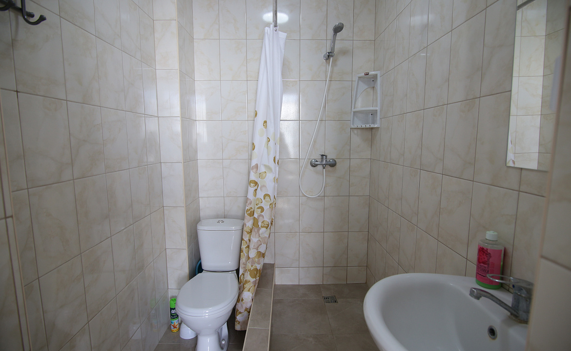 Апартаменты на 4-х человек с балконом. Гостевой дом "МЕЛИС". Дивноморское