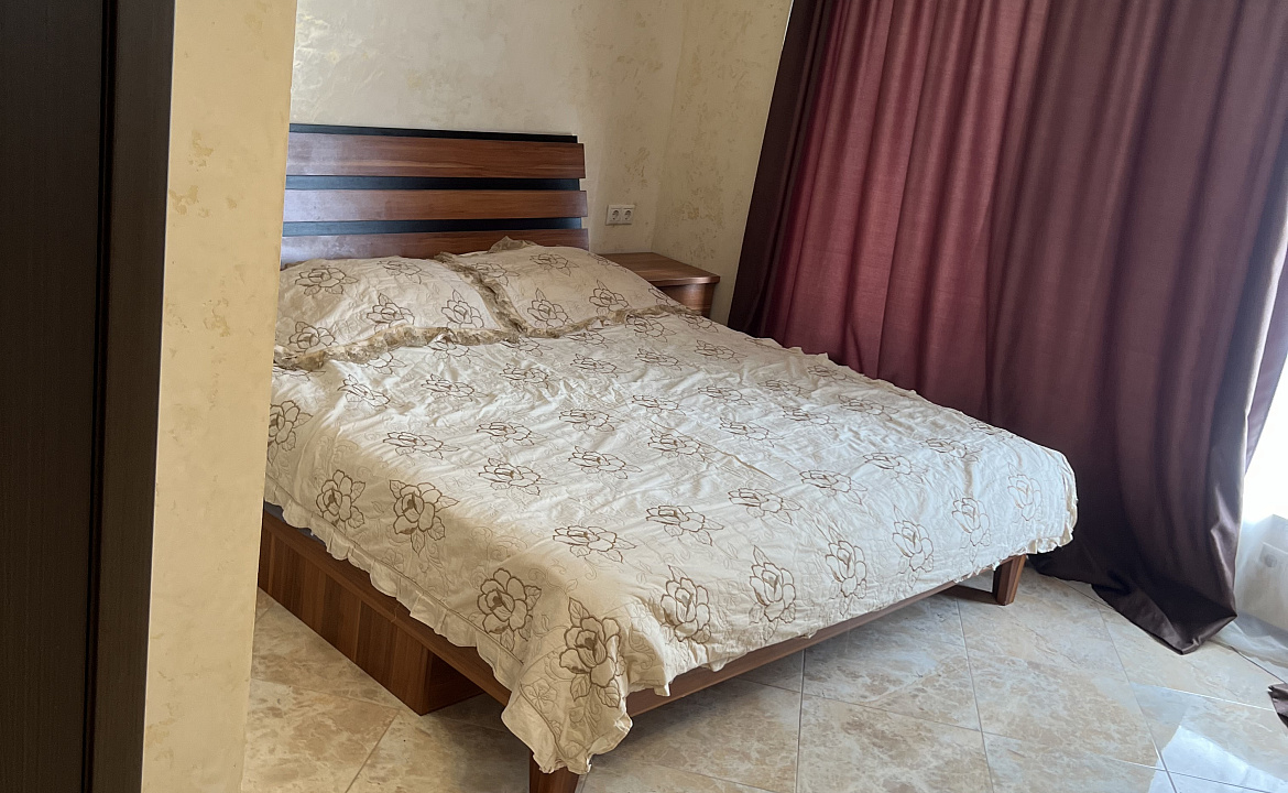 Комната 2. Гостевой дом Lux. Квартиры в Пицунде