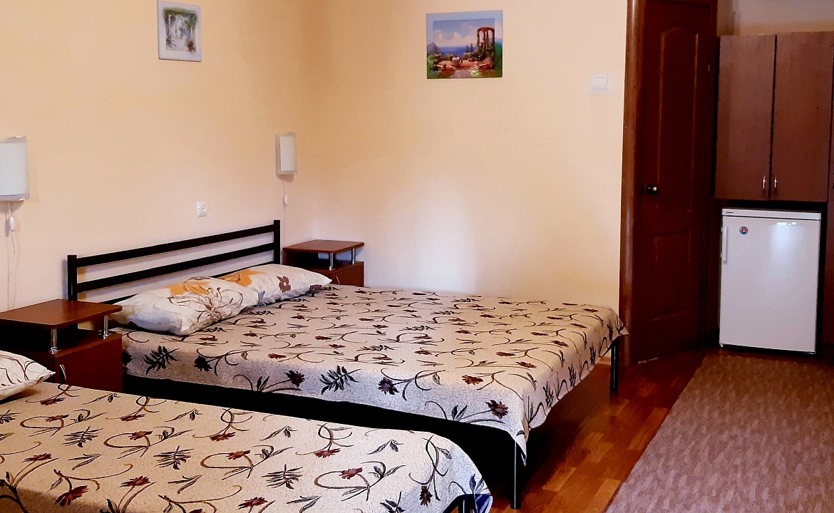 Улучшенный. Гостевой дом Орловка. Севастополь