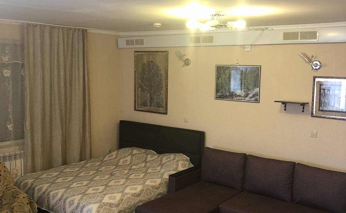 Аппартаменты 1 этаж. Гостевой дом "Нина" . Ольгинка