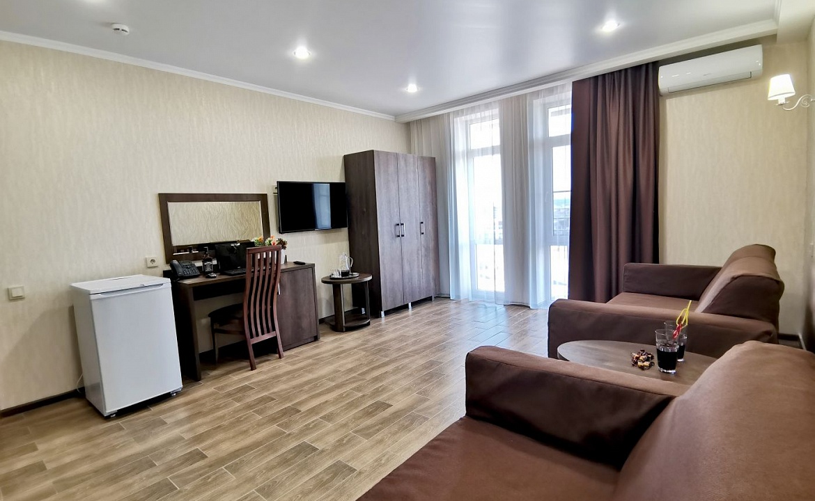 Однокомнатный комфорт с балконом. Отель "Palma Soneta" . Верхнее Джемете