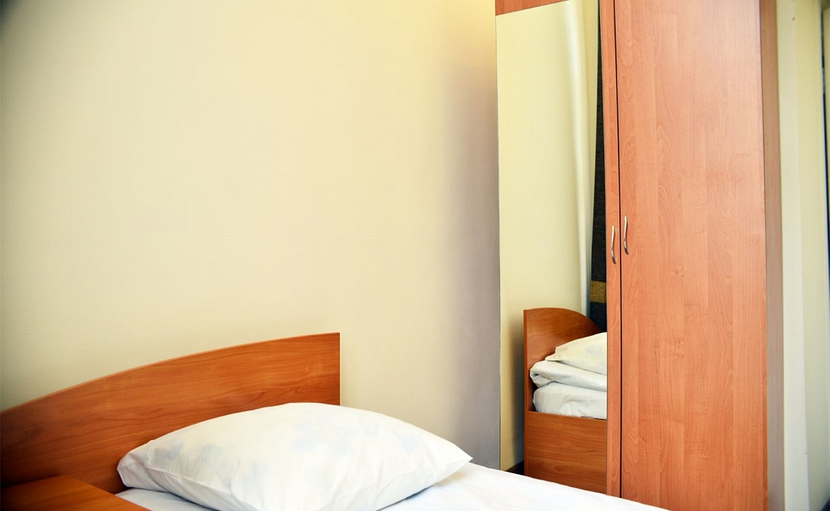 SINGLE. Отель "Grand Astoria". Феодосия