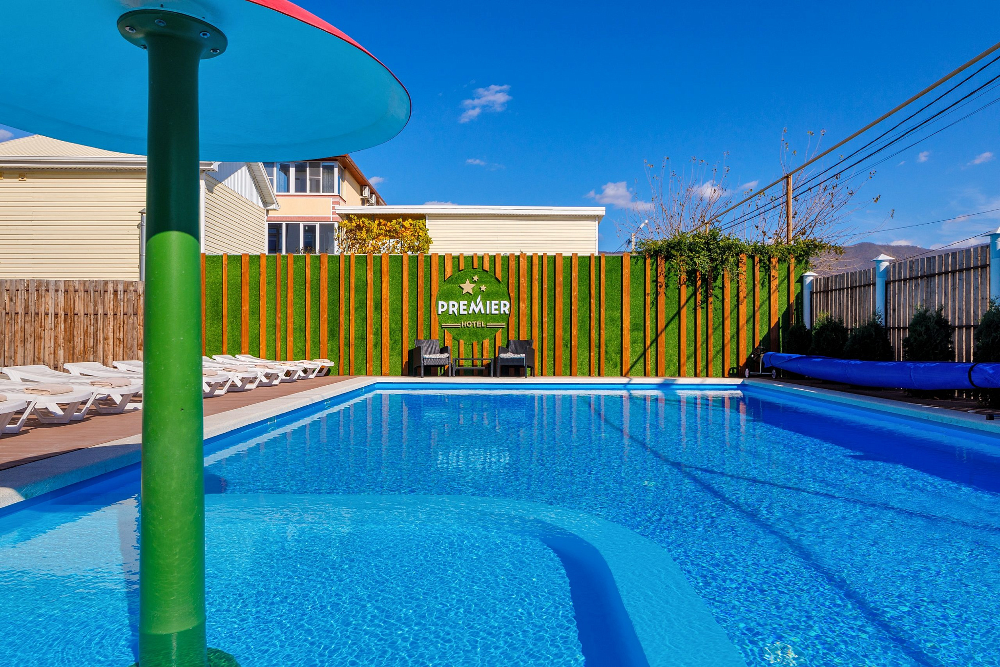 . Отель Премьер. Геленджик