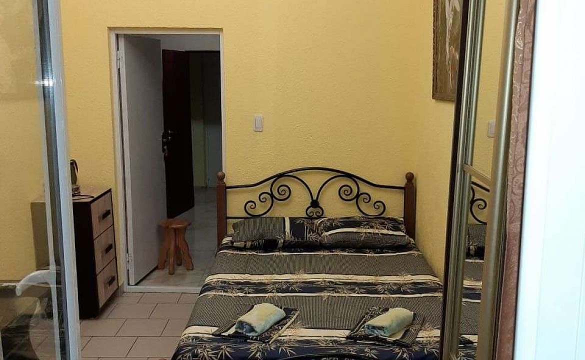 С удобствами на 2, 3, 4 и 5 человек. Гостевой дом ОРИОН. Ольгинка С удобствами на 2, 3, 4 и 5 человек. Гостевой дом ОРИОН. Ольгинка